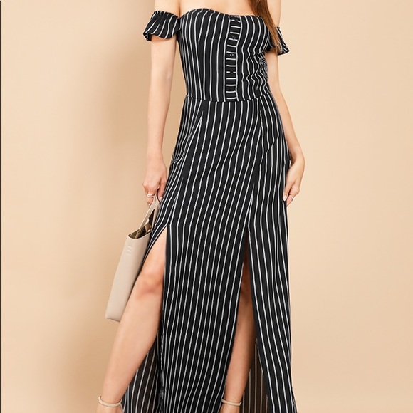 Striped off the shoulder M-slit Maxi Dress - Picture 1 of 6